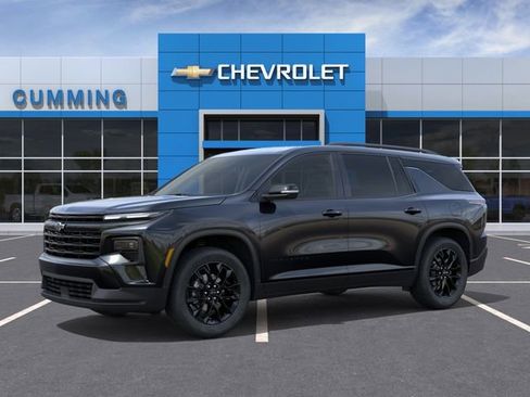 New 2026 Chevrolet Traverse LT FWD image 2