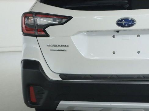 Used 2020 Subaru Outback Limited w/ Popular Package #2 AWD/4WD image 42