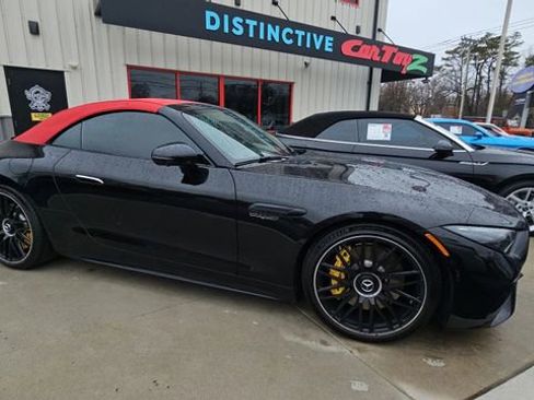 Used 2023 Mercedes-Benz SL 63 AMG 4MATIC image 4