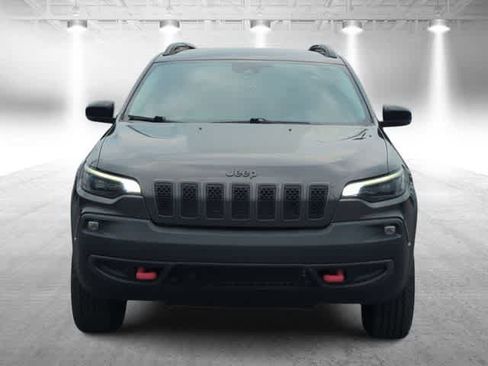 Used 2022 Jeep Cherokee Trailhawk w/ Premium Leather Package AWD/4WD image 3