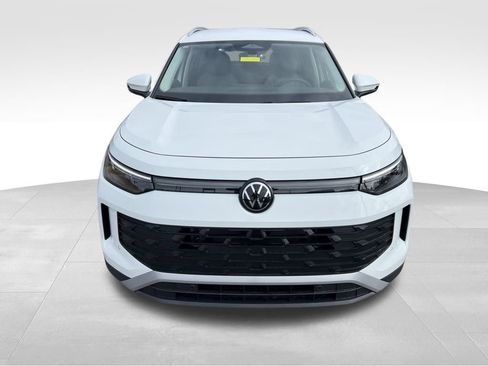 New 2026 Volkswagen Tiguan S image 3