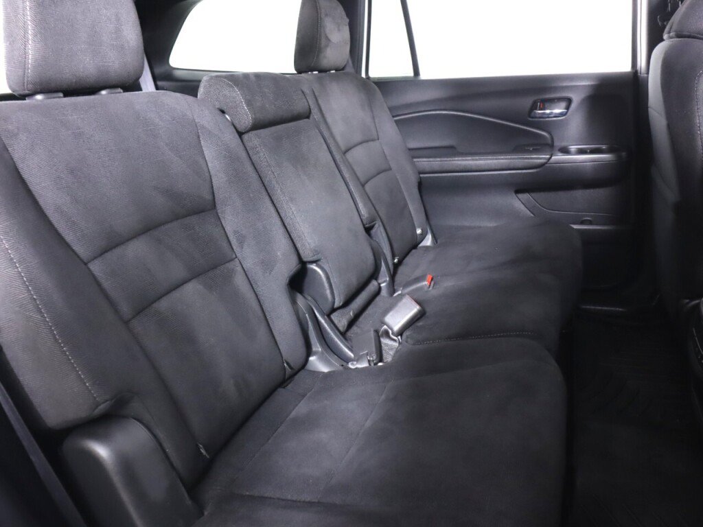 Used 2022 Honda Pilot Sport image 38