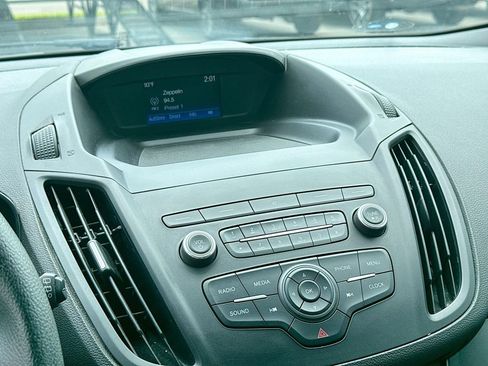 Used 2019 Ford Escape S image 14