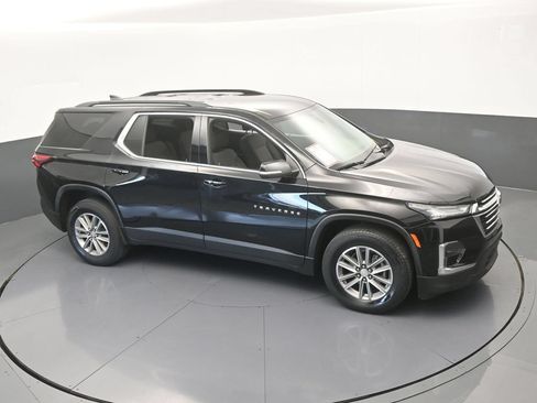 Used 2023 Chevrolet Traverse LT FWD image 53