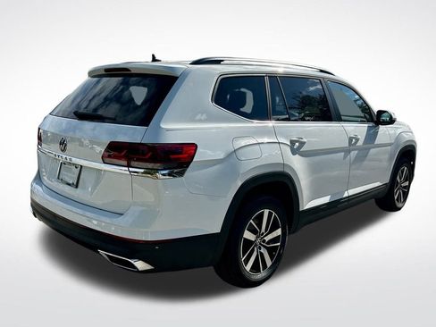 Certified 2023 Volkswagen Atlas SE image 6