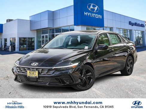 New 2026 Hyundai Elantra SEL Sport Premium FWD image 1