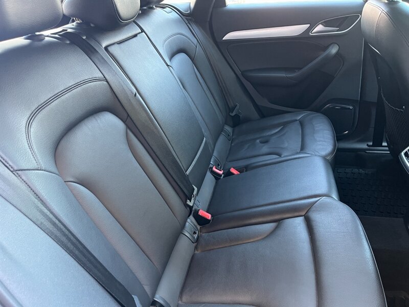 Used 2018 Audi Q3 2.0T Premium Plus w/ Premium Plus Package AWD/4WD image 15