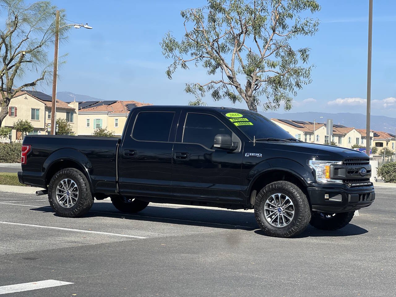 Used 2018 Ford F150 XLT w/ Equipment Group 302A Luxury RWD image 2