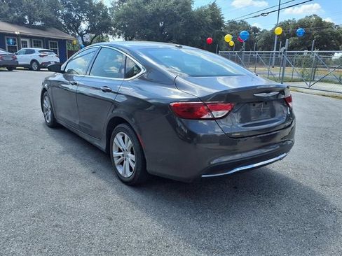 Used 2016 Chrysler 200 Limited w/ Convenience Group FWD image 5