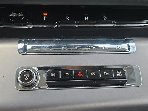 New 2025 Lincoln Aviator 2WD w/ Equipment Group 101A image 22