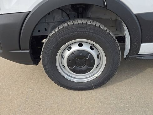 New 2026 Ford Transit 250 148 Medium Roof image 2