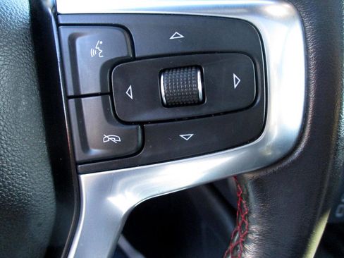 Used 2022 Chevrolet Blazer RS w/ Enhanced Convenience Package image 14