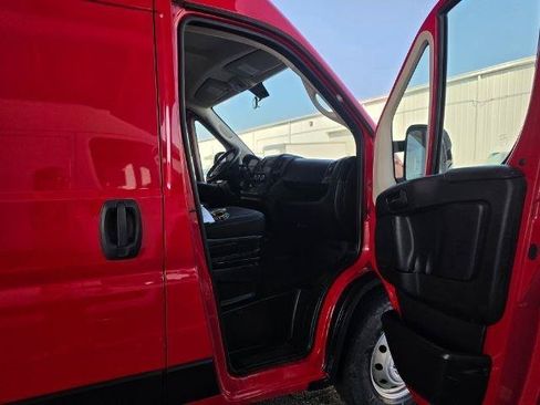Used 2019 RAM ProMaster 2500 FWD image 25
