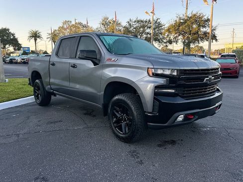 Used 2020 Chevrolet Silverado 1500 LT Trail Boss image 4