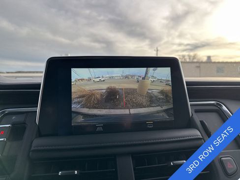 Used 2023 Chevrolet Suburban LT image 55