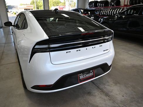 New 2026 Toyota Prius Plug-In Hybrid image 7