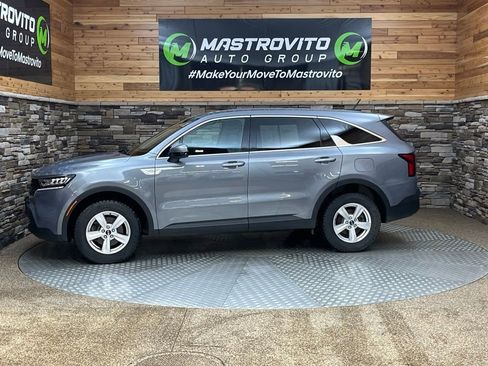 Used 2021 Kia Sorento LX AWD/4WD image 6