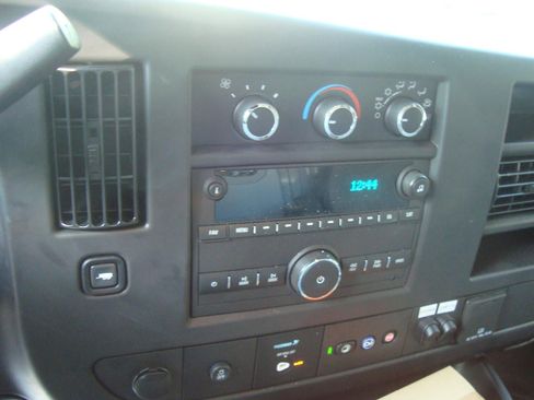 New 2025 GMC Savana 3500 w/ Power Convenience Package image 15