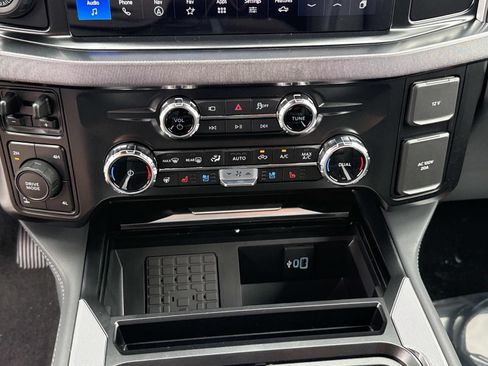 New 2026 Ford F350 Platinum AWD/4WD image 16
