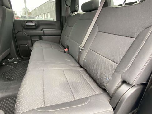 Used 2024 GMC Sierra 2500 Pro w/ Convenience Package image 11