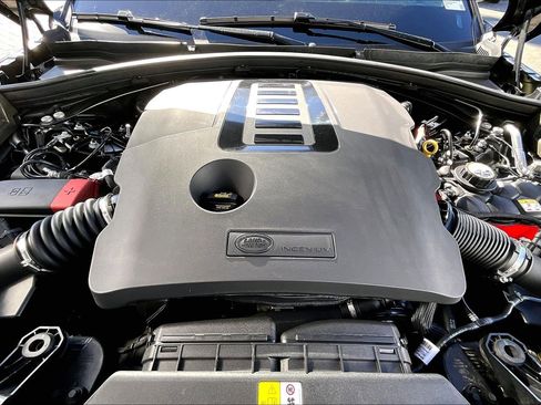 Used 2023 Land Rover Range Rover Velar HST image 10