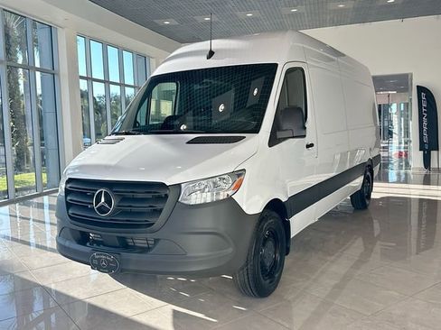 New 2026 Mercedes-Benz Sprinter 2500 image 3