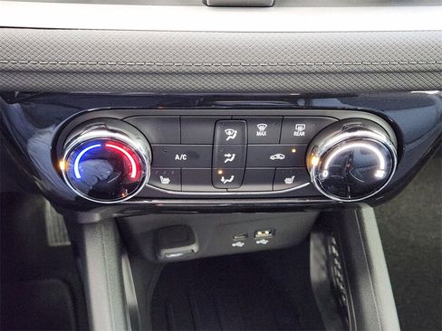 New 2026 Chevrolet TrailBlazer LT w/ LT Cold Weather Package image 14