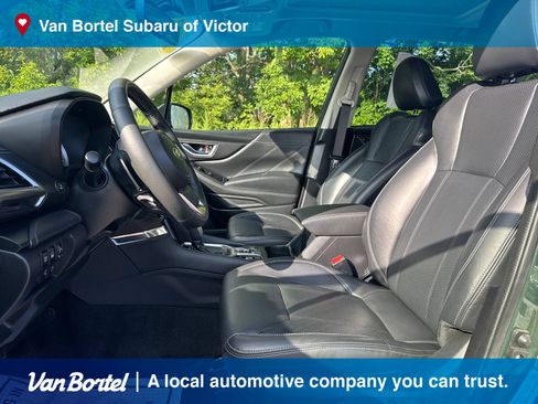 Certified 2023 Subaru Forester Touring AWD/4WD image 11