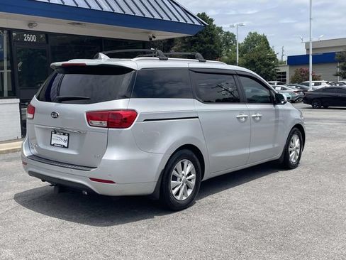 Used 2018 Kia Sedona LX w/ LX Essentials Premium Package FWD image 7