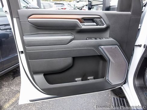 Certified 2025 GMC Sierra 2500 Denali w/ Denali Reserve Package image 22