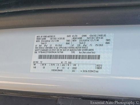 Used 2024 Ford Transit 350 XLT image 29