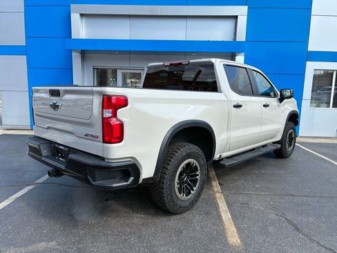 New 2026 Chevrolet Silverado 1500 ZR2 AWD/4WD image 5