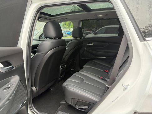 Used 2023 Hyundai Santa Fe Limited AWD/4WD image 9