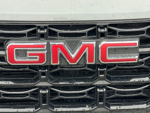 Used 2025 GMC Canyon Elevation w/ Convenience Package image 45