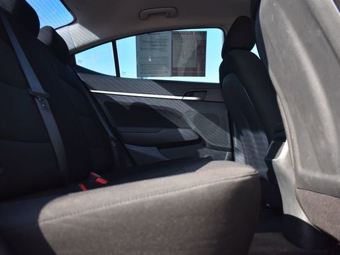 Used 2020 Hyundai Elantra Value Edition w/ Cargo Package (C1) FWD image 9