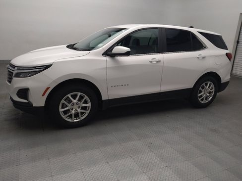 Used 2024 Chevrolet Equinox LT w/ Driver Convenience Package AWD/4WD image 2