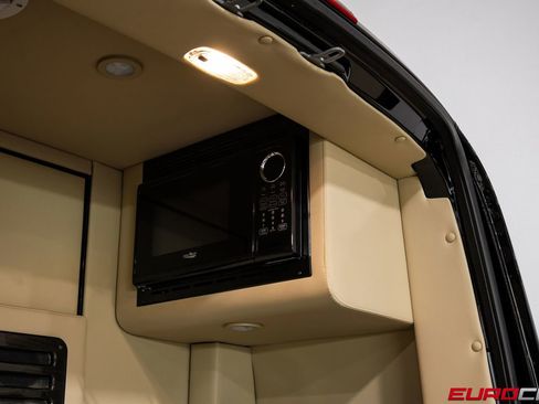 Used 2022 Mercedes-Benz Sprinter 2500 image 21