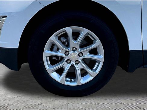 Used 2021 Chevrolet Equinox LS w/ LS Convenience Package FWD image 31