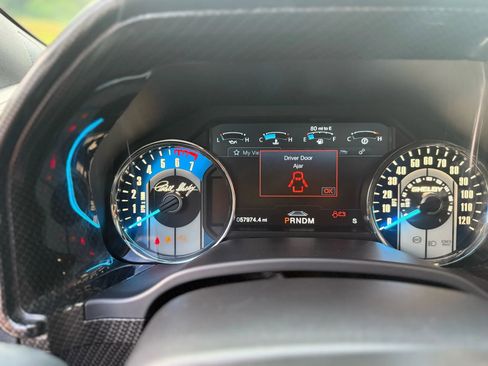 Used 2019 Ford F150 Lariat w/ Equipment Group 502A Luxury image 15