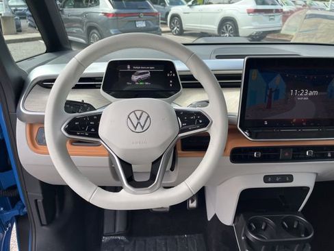New 2025 Volkswagen ID. Buzz 1st Edition image 19