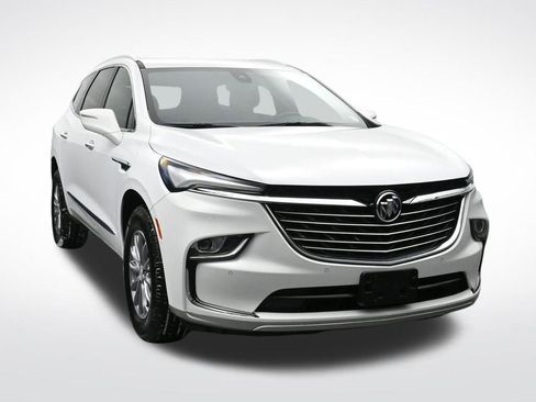 Certified 2022 Buick Enclave Essence image 7