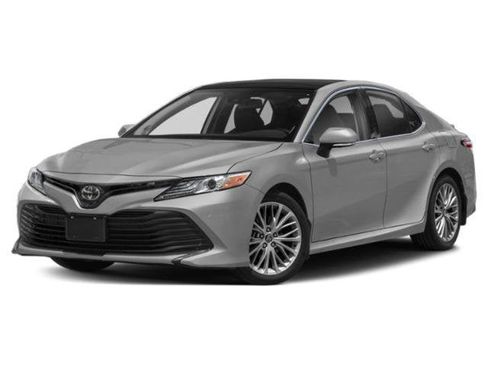 Used 2018 Toyota Camry XLE w/ Audio Package FWD image 1
