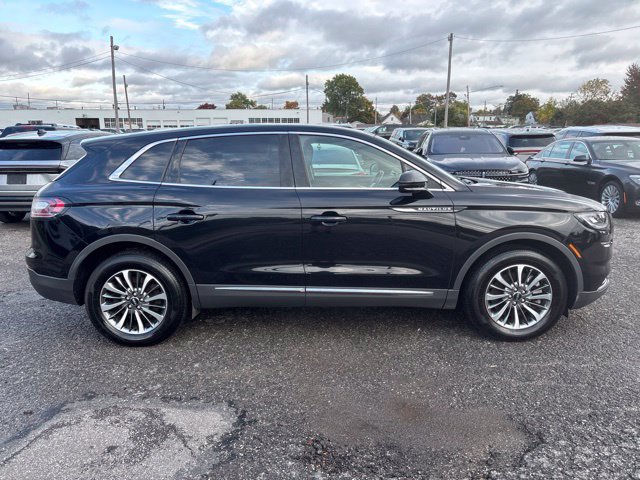 Used 2023 Lincoln Nautilus Reserve AWD/4WD image 10