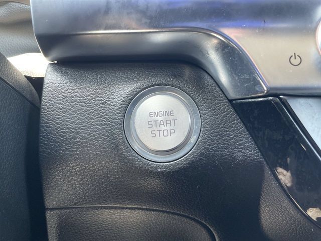 Used 2021 Kia Telluride SX FWD image 17