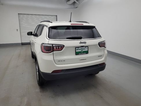 Used 2020 Jeep Compass Latitude w/ Cold Weather Group AWD/4WD image 6