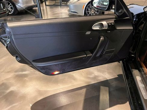 Used 2008 Porsche 911 Carrera image 11