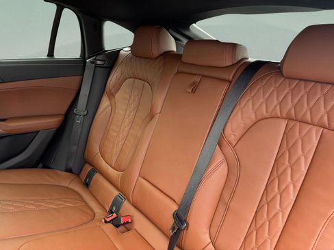New 2026 BMW X6 M60i image 29