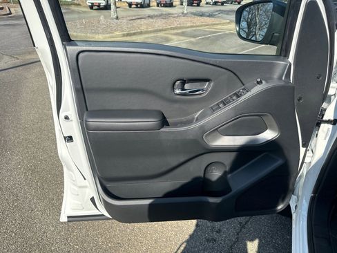 New 2026 Nissan Frontier SV w/ All-Weather Content Package RWD image 10