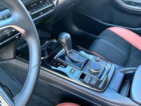 Used 2024 MAZDA CX-30 Carbon image 17