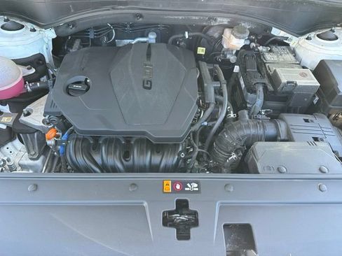 Used 2023 Hyundai Santa Fe SEL AWD/4WD image 8